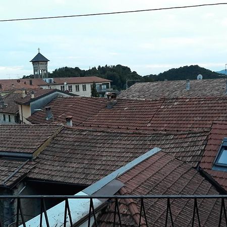 Appartamento Incantevole Ad Armeno Zewnętrze zdjęcie