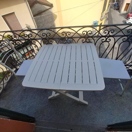 Appartamento Incantevole Ad Armeno Zewnętrze zdjęcie